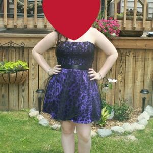 Strapless dress
